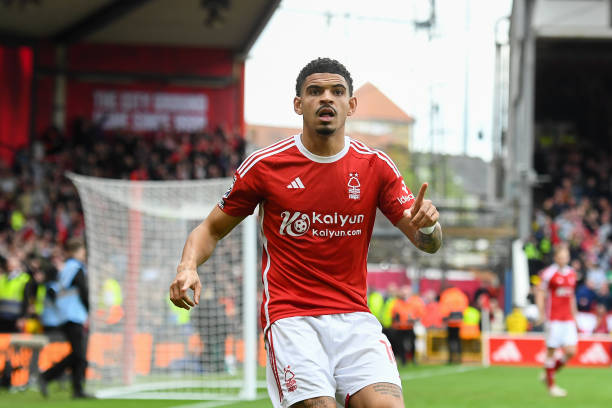 足球魅力再 足球魅力再